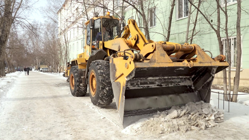 В Томске продолжается уборка снега. Томское время | Телеканал