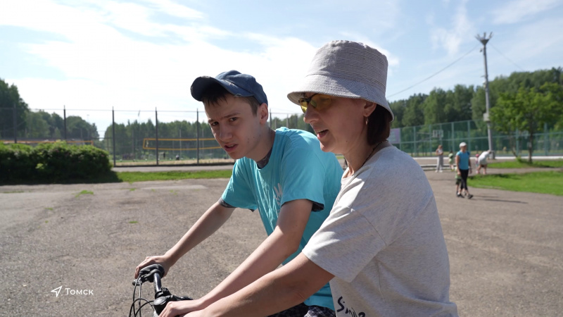 В Томске заработала спортивная площадка «Лето с пользой». Томское время | Телеканал