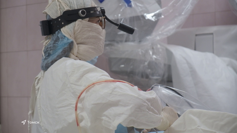 Врачи городской больницы №3 выполняют сложные ЛОР-операции. Томское время | Телеканал