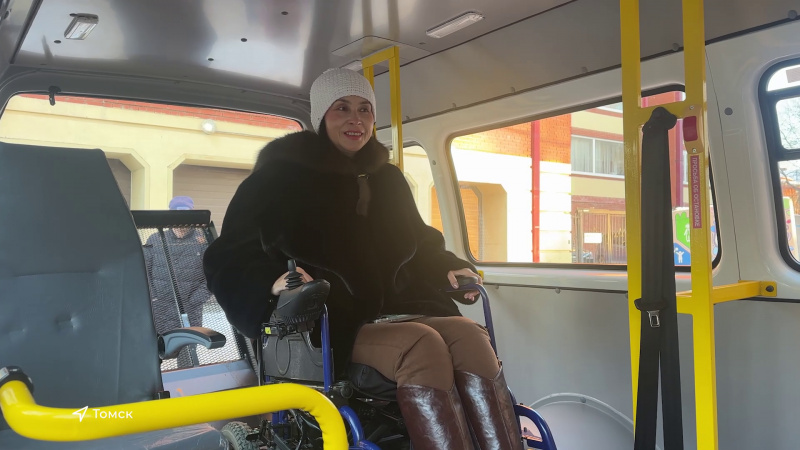 Парк социального такси пополнился новым автомобилем. Томское время | Телеканал