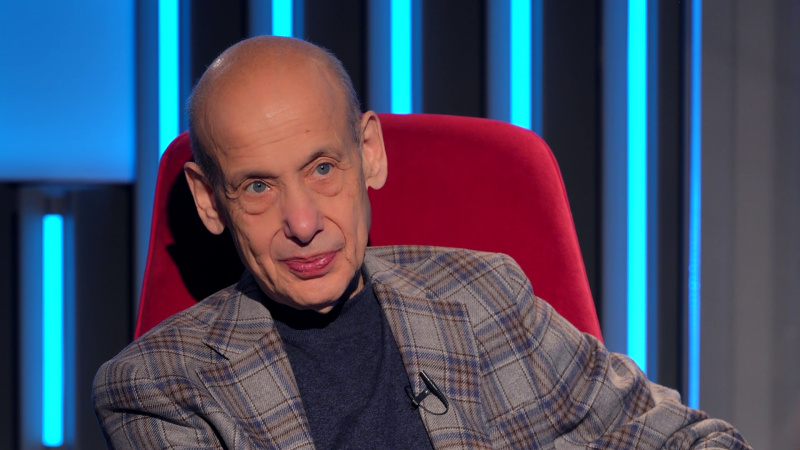 Александр Асмолов: «Я не прячу волнение, пусть оно мне помогает более зорко чувствовать, что со мной происходит». Томское время | Телеканал