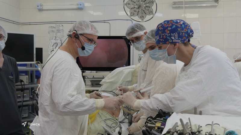 В Томске провели уникальную операцию — эндоскопическую резекцию печени.. Томское время | Телеканал